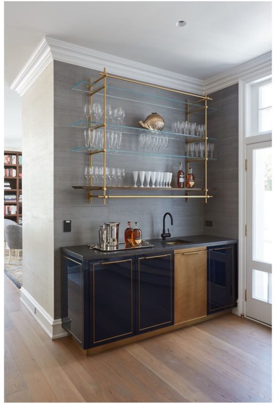Elegant Gloss Lacquer Bar with Brass and Glass Shelves