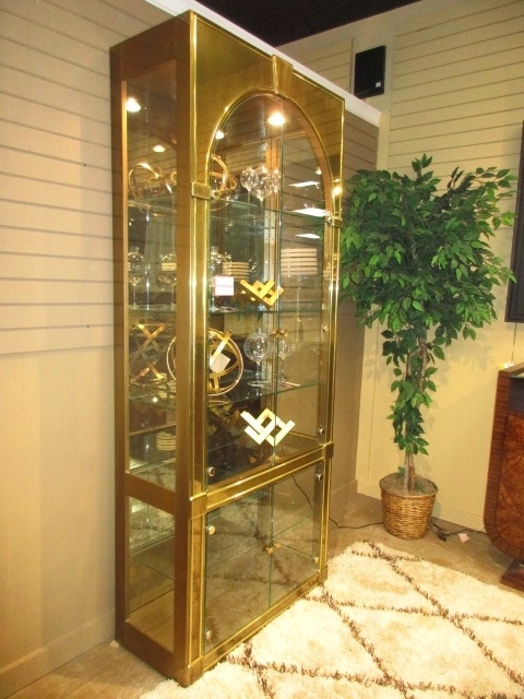 Elegant Gold Arched Curio Cabinet with Glass Doors