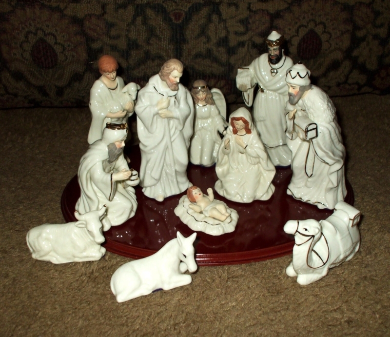 Elegant Hand-Painted Porcelain Nativity Set on Wooden Base