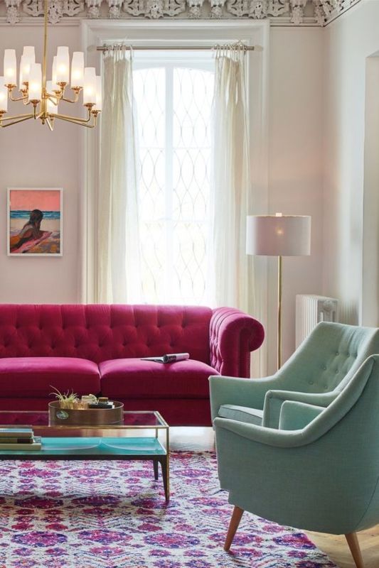 Elegant Living Room with Vibrant Pink Sofa