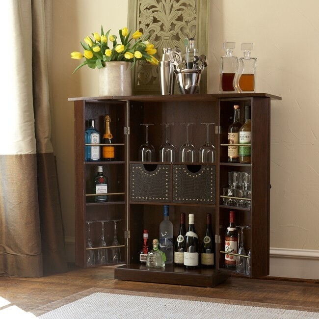 Elegant Locking Wooden Bar Cabinet with Glass Storage