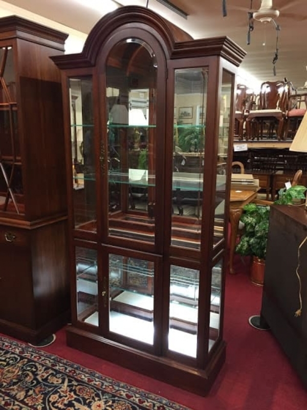 Elegant Pennsylvania House Arched Curio Cabinet