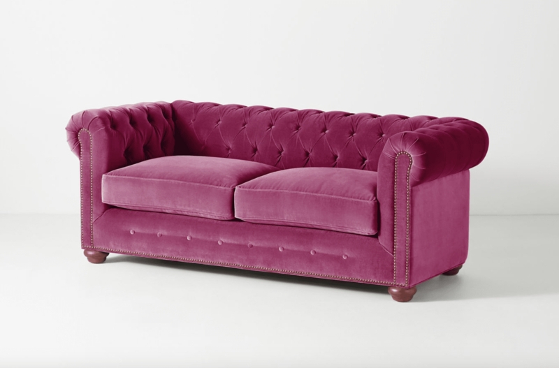 Elegant Pink Velvet Chesterfield Sofa Design