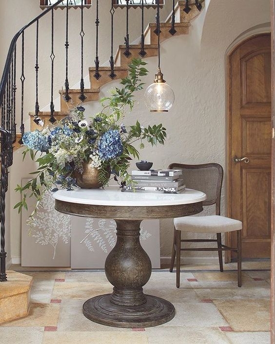 Round Tables For Entryways