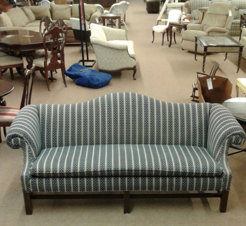 ETHAN ALLEN CAMELBACK SOFA | Delmarva Furniture Consignment