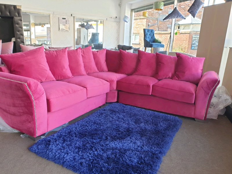 Hot Pink Velvet Corner Sofa with Plush Cushions