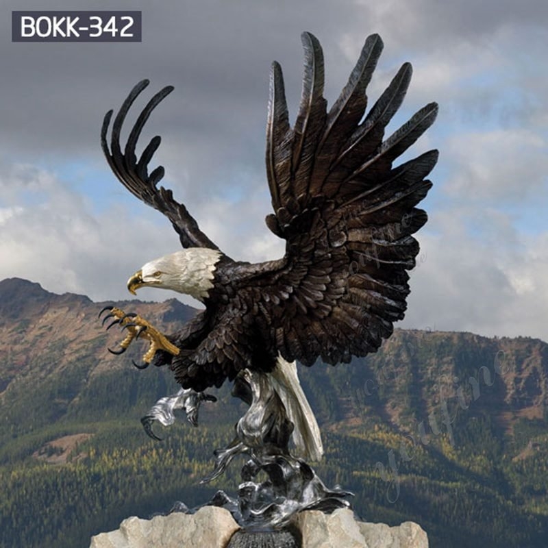Large Bronze Bald Eagle Outdoor Wildlife Sculpture
