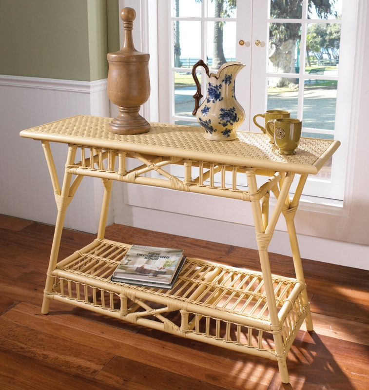 Light Wicker Cottage Console Table with Natural Finish