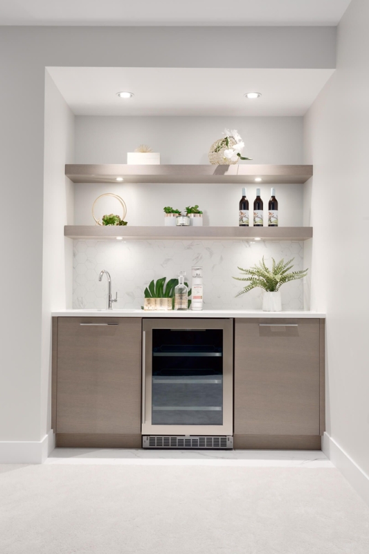 Minimalist Modern Built-In Home Bar with Open Shelves