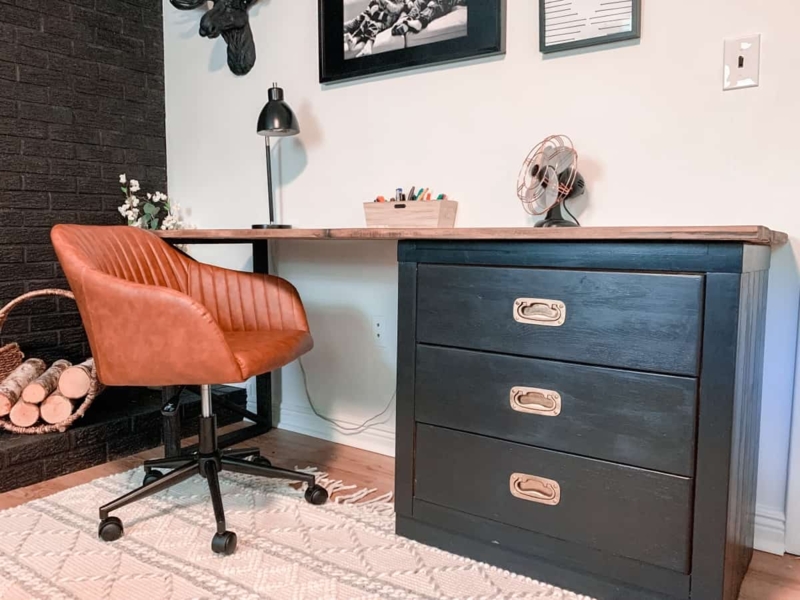 Modern Desk and Leather Chair Workspace Setup