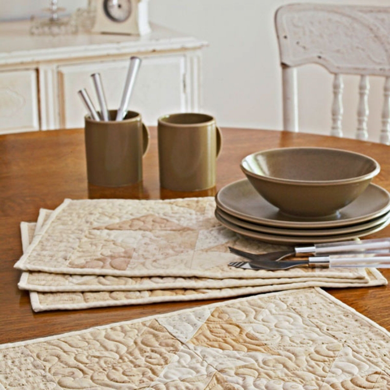 Neutral Quilted Placemats with Earth Toned Dinnerware