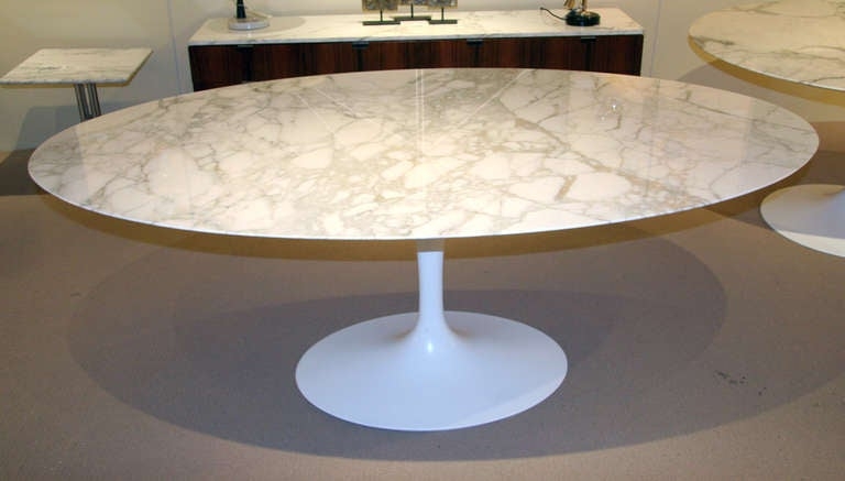 Oval Marble Tulip Dining Table by Eero Saarinen