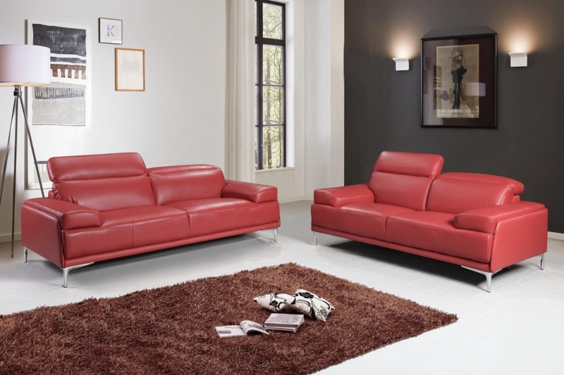 Red Italian Leather Sofa Set in Modern Living Room