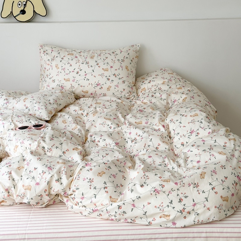Retro Floral Rabbit Bedding with Pink Accents