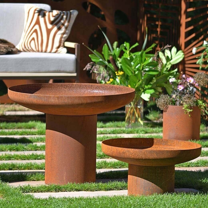 Rustic Modern Outdoor Bird Bath and Decorative Bowls