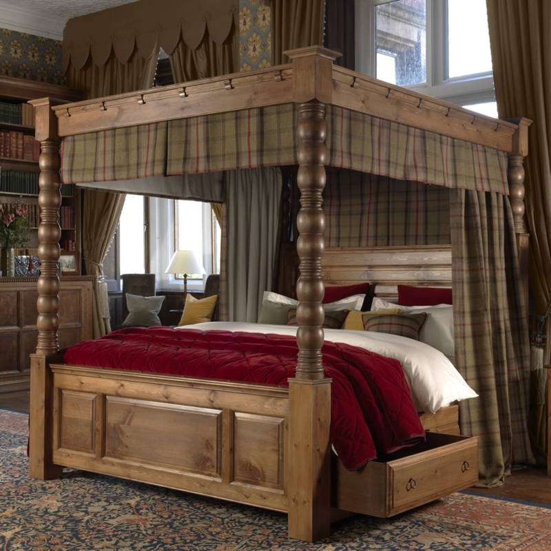 Rustic Wooden Canopy Four Poster Bed Design