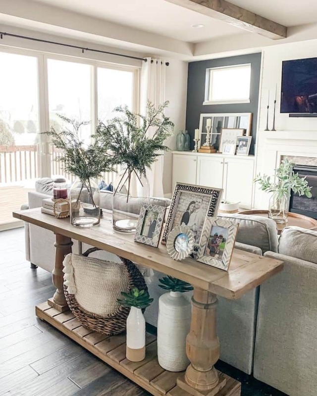 Rustic Wooden Sofa Table with Decorative Accents