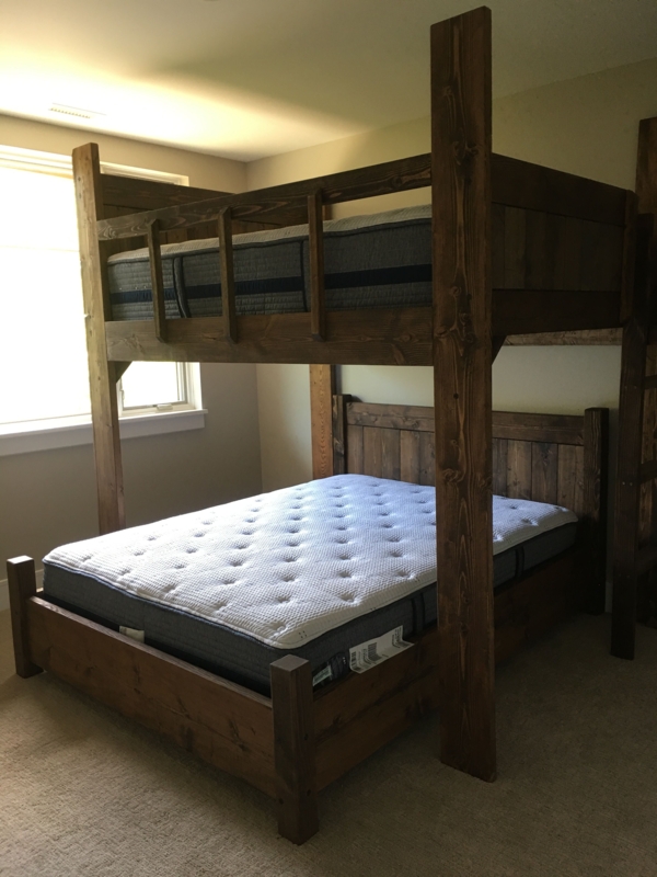 Space-Saving Queen Size Wooden Loft Bed Design