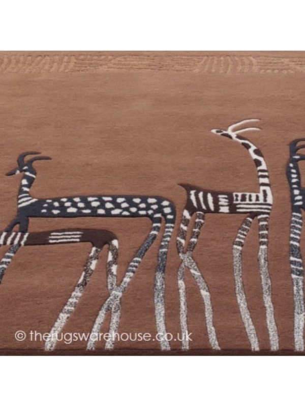 Stylish Antelope Rug with Artistic Wildlife Design