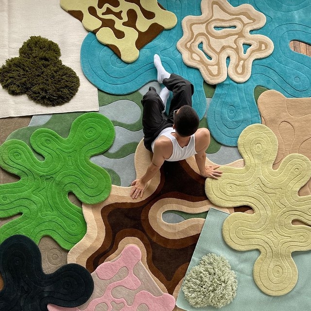 The Irregular-Shaped Rugs Trend Is Taking Over Homes Everywhere | Hunker