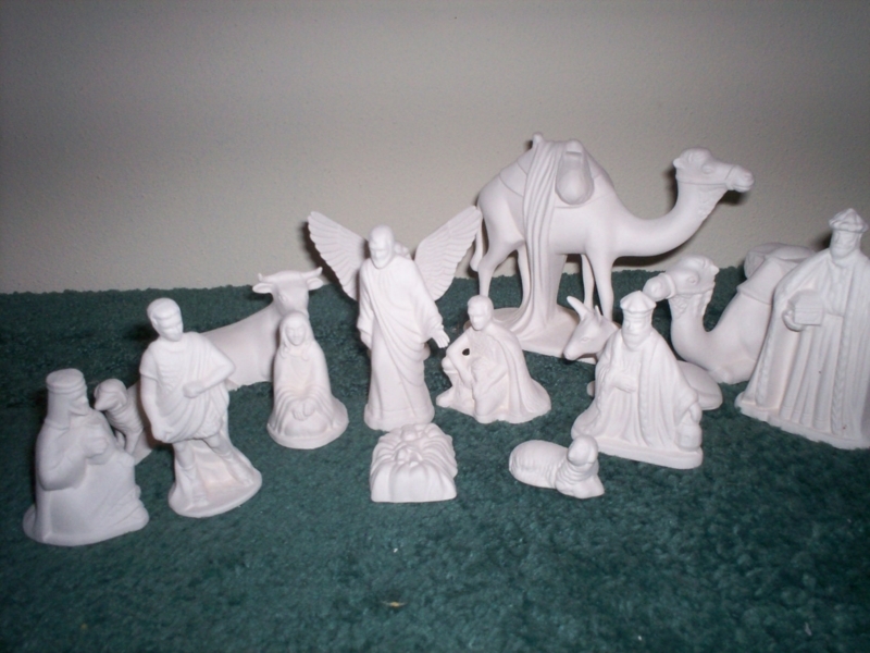 Unpainted Ceramic Nativity Set for Custom Decoration