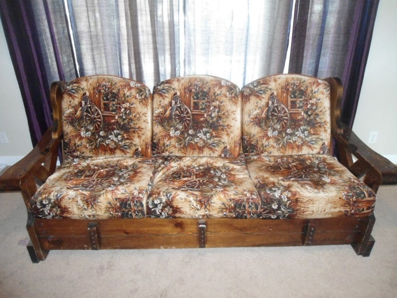 VINTAGE LATE 70'S REAL WOOD FRAME COUCH CUSHION PRINTED RETRO GAUCHE ...