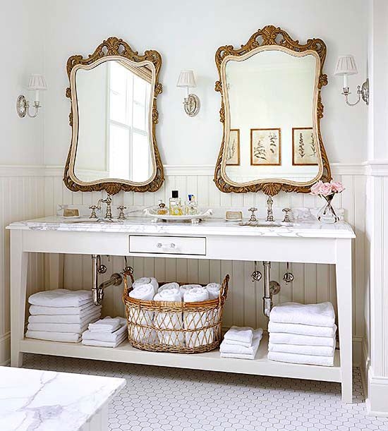 Vintage Ornate Bathroom Mirrors with Classic Elegance