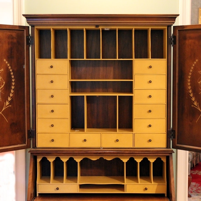 Vintage Secretary Desk with Hutch for Organized Storage