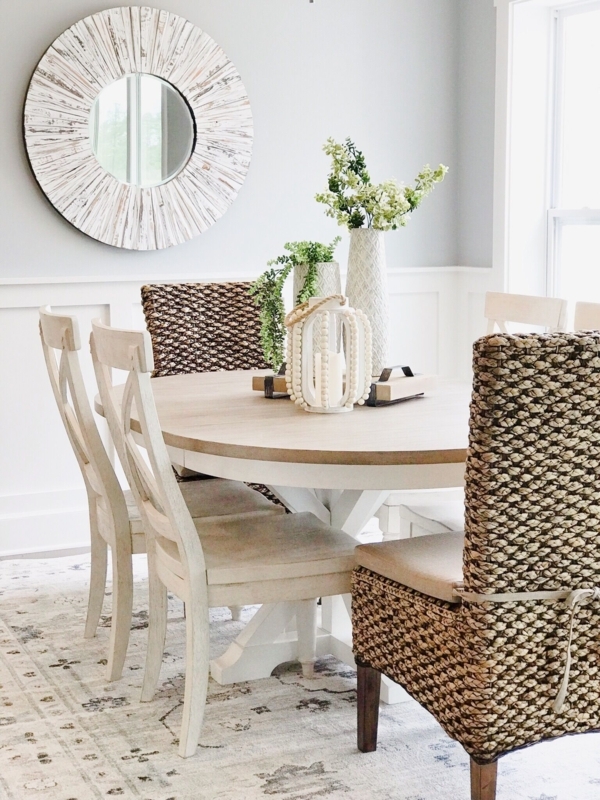 White Coastal Dining Room Furniture with Natural Textures