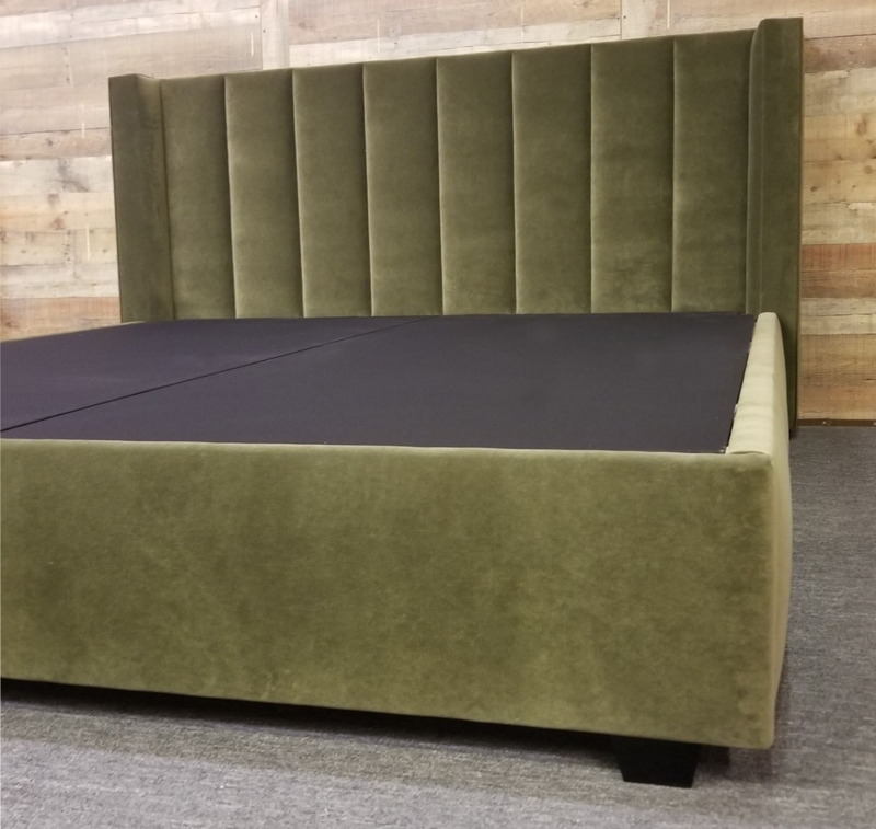 20+ Green Velvet Tufted Bed  The Urban Decor