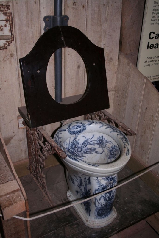 Antique Blue and White Porcelain Toilet with Wooden Seat
