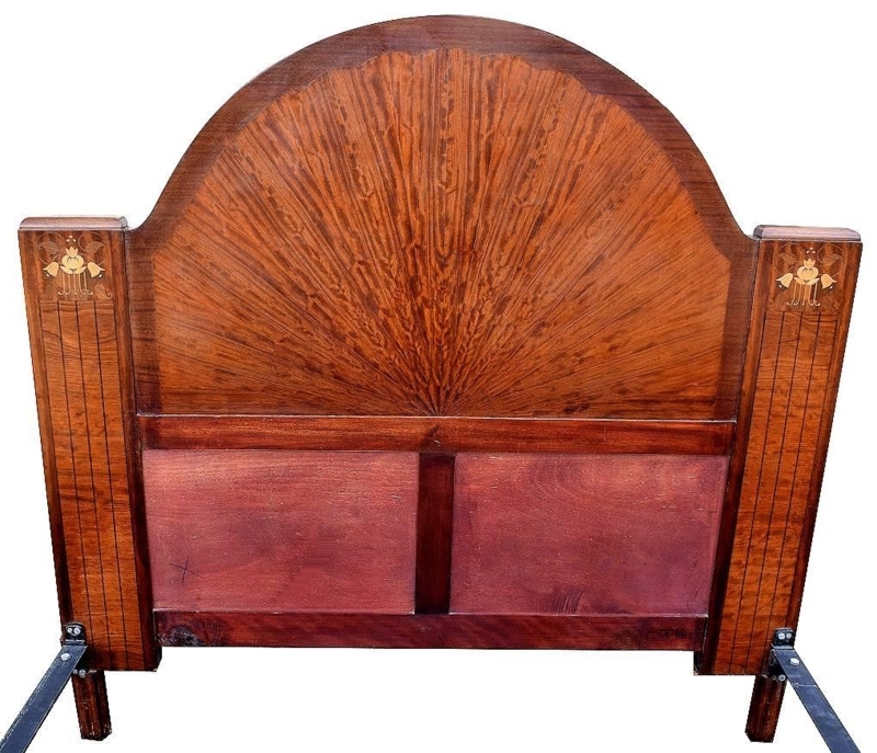 Art Deco English King-Size Bed with Sunray Headboard