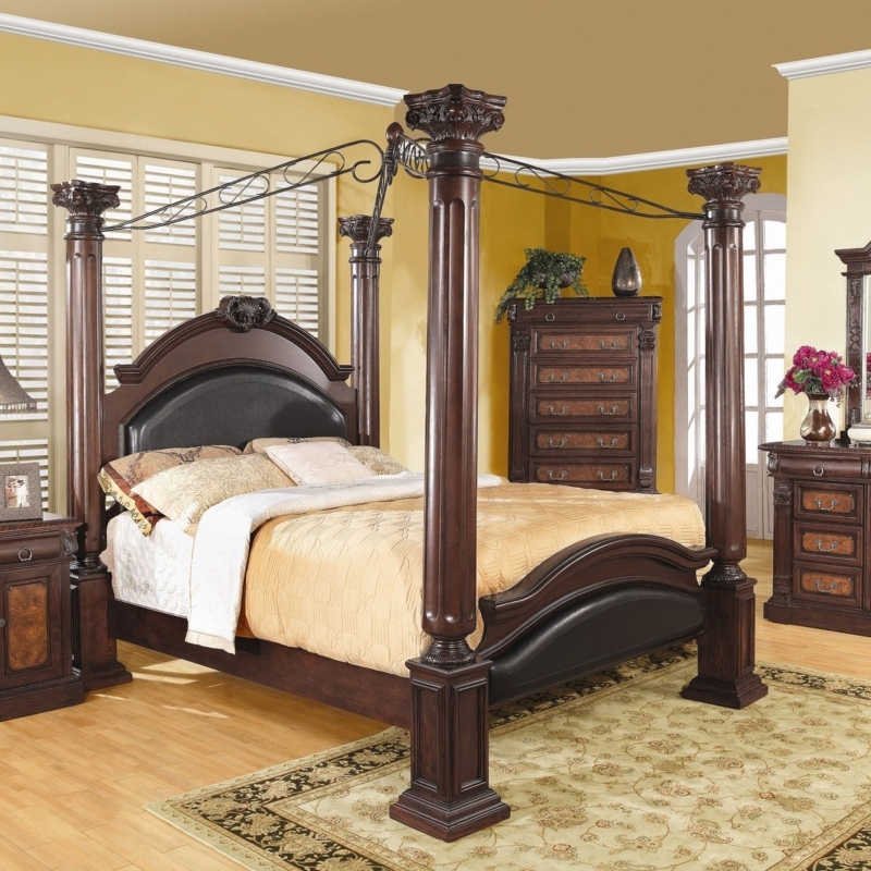 Classic Dark Wood Canopy Bed Frame Design