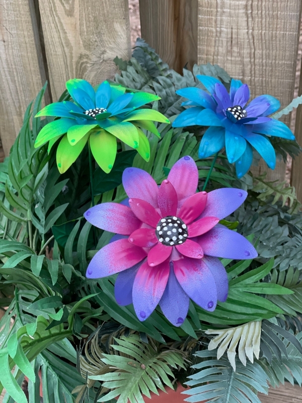 Colorful Metal Daylily Garden Stakes Set of Three