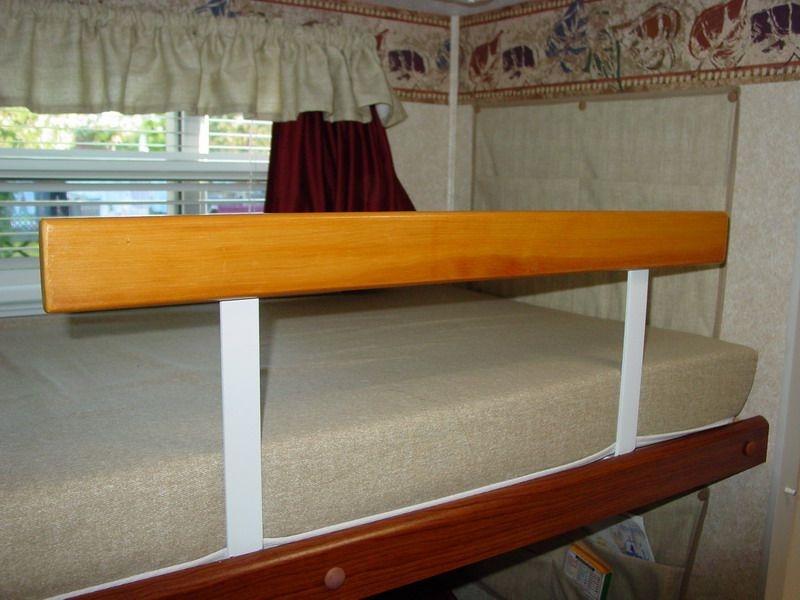 Compact RV Bunk Bed Safety Rail Design Ideas