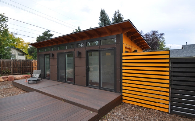 Contemporary Studio Shed with Bathroom and Deck