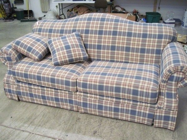 Country Style Blue Plaid Roll Arm Sofa