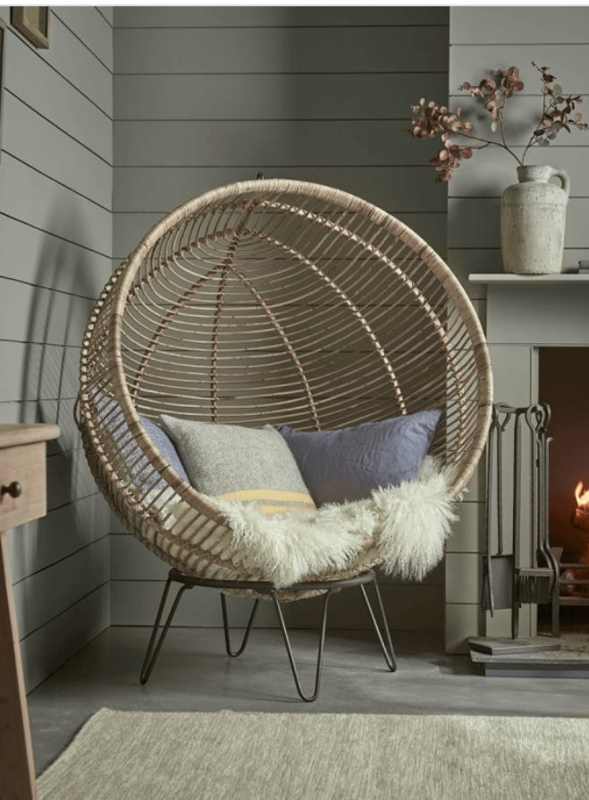 Cozy Woven Cocoon Chair for Stylish Spring Decor