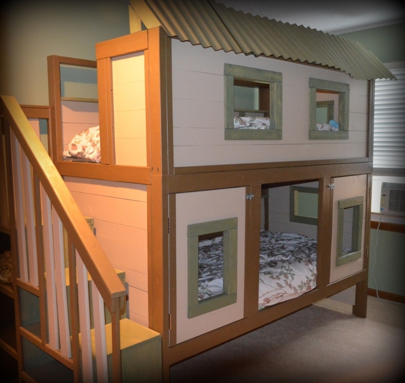 Creative Kids Bunk Bed with Playhouse Design