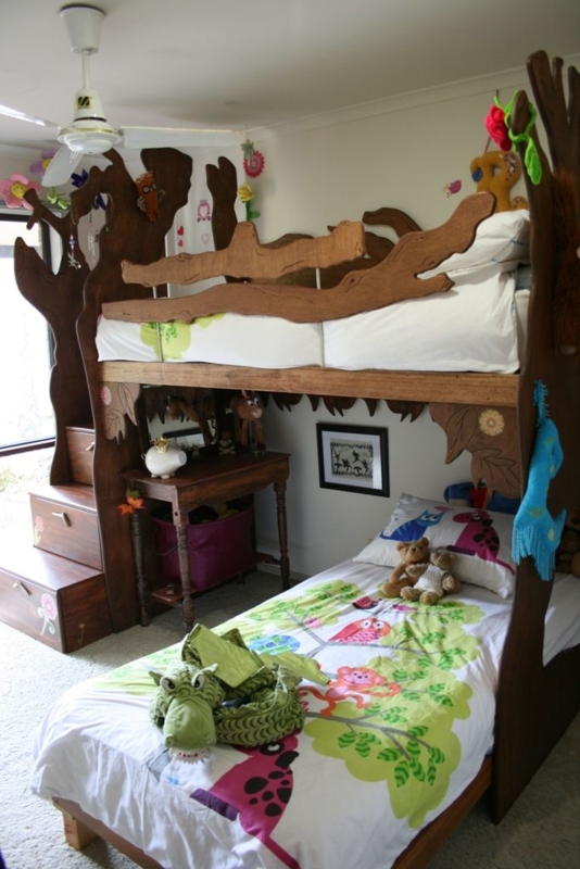Creative Treehouse Bunk Bed for Kids’ Rooms