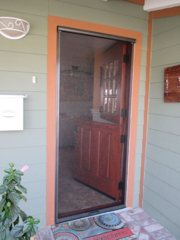 Dutch Door with Retractable Screen for Ventilation