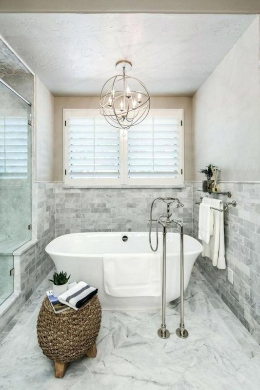 Elegant Contemporary Bathroom with Chandelier Lighting