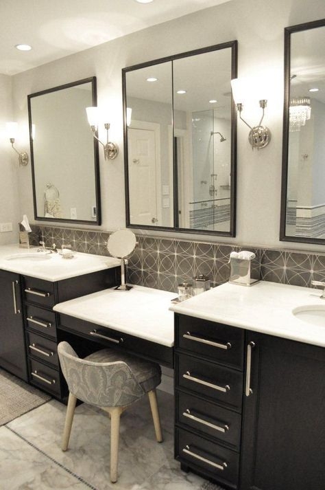 Elegant Double Bathroom Vanity with Makeup Table