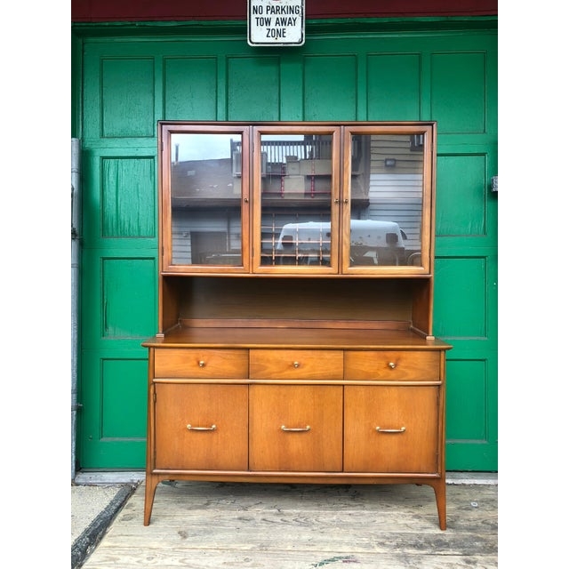 Elegant Mid Century Modern Wooden China Cabinet