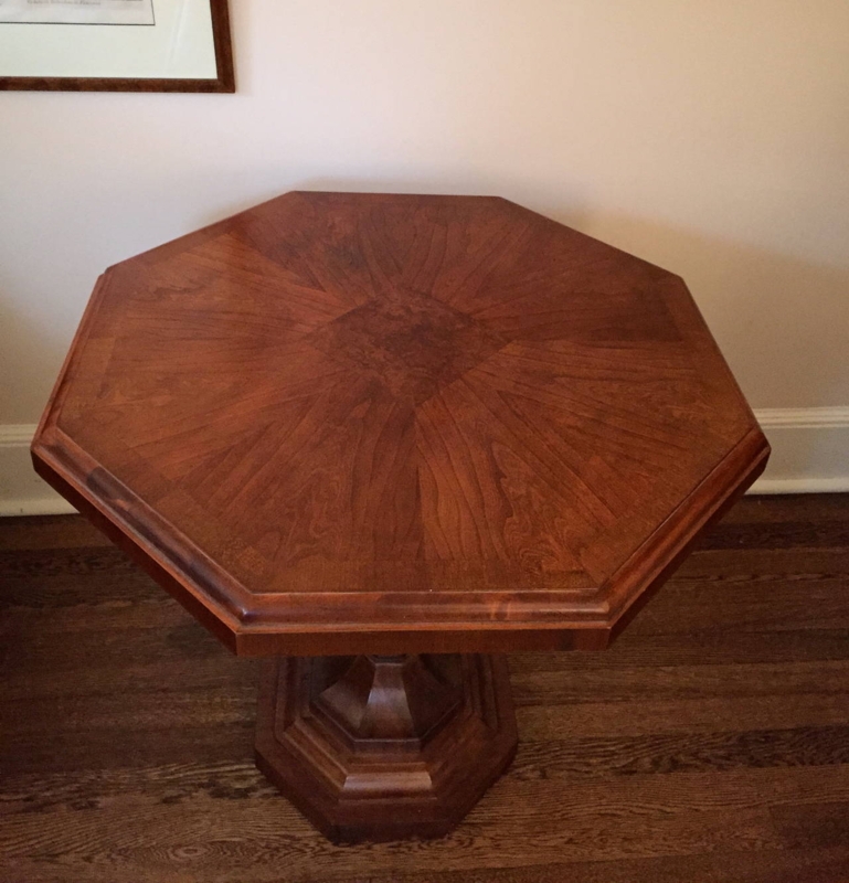 Elegant Regency Style Octagonal Wooden Pedestal Table