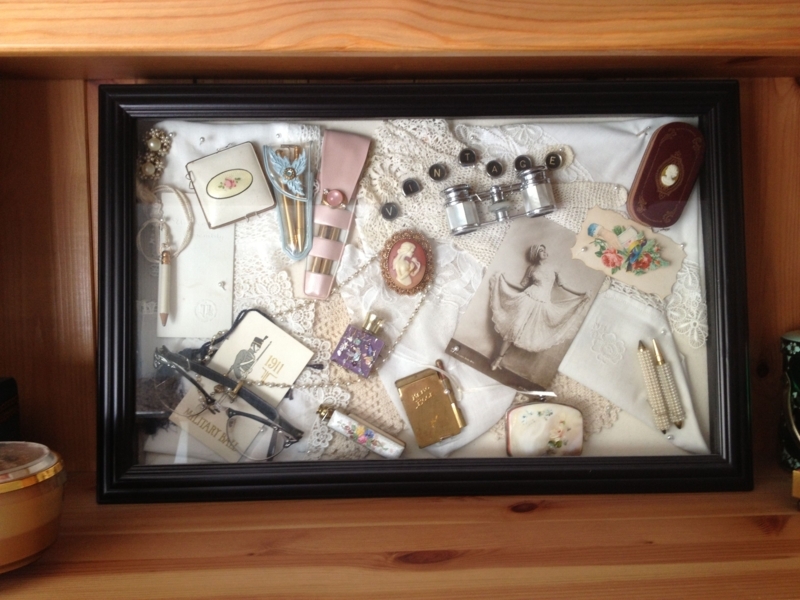 Elegant Vintage Shadow Box Display Ideas for Home