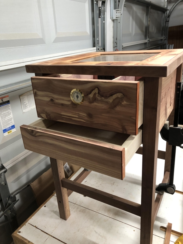 Elegant Walnut and Cedar Cigar Table with Humidor