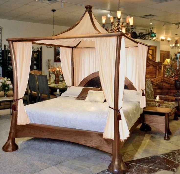 Romantic King Size Canopy Beds