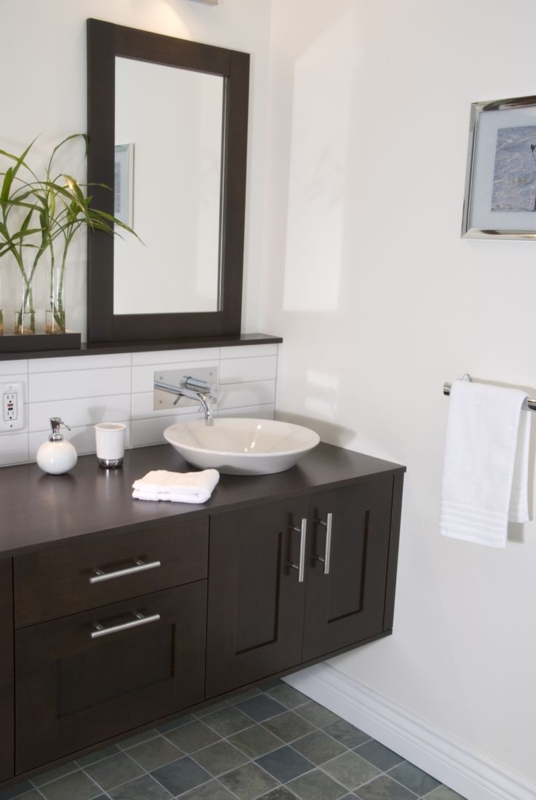 Floating vanity with a vessel sink | Bathroom remodel master, Floating ...