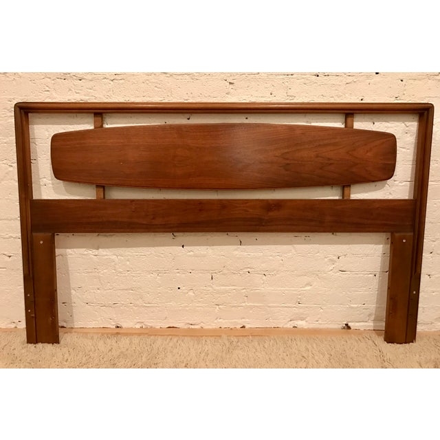 Lane Mid-Century Modern Walnut Wood Headboard Design